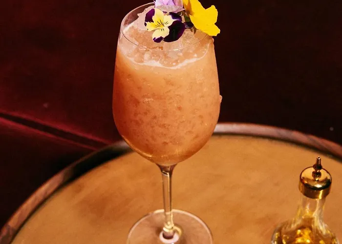 Renaissance Vendome 5*