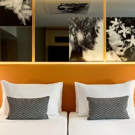 Renaissance Vendome Otel 5*