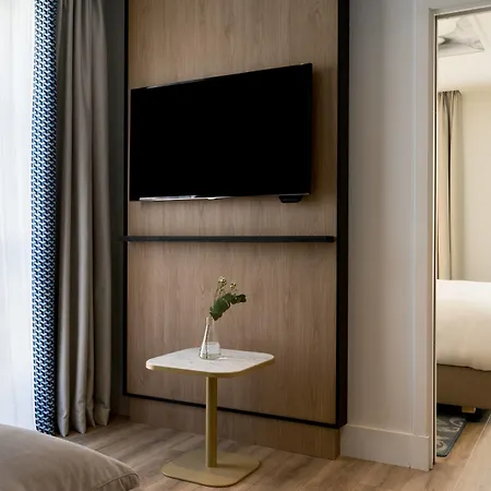 Renaissance Vendome Otel 5*