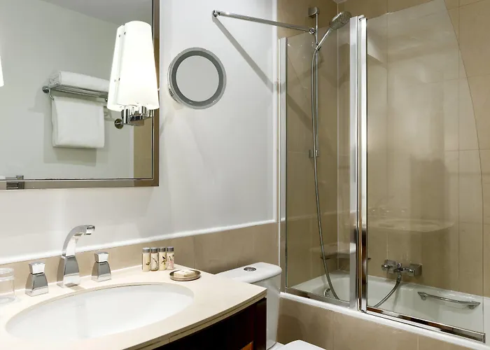 Renaissance Vendome Hotel 5*