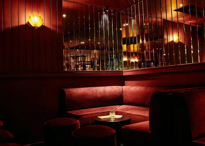 Renaissance Vendome 5*