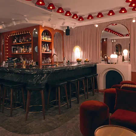 Renaissance Vendome 5*