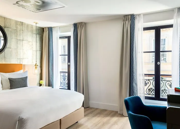 Отель Renaissance Vendome 5*