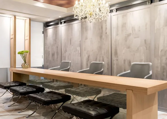 Renaissance Vendome Hotel 5*