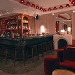 Renaissance Vendome 5*