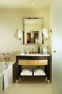 Hotel Renaissance Vendome 5*