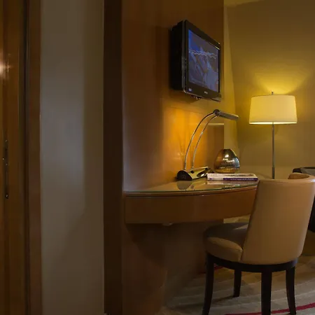 Renaissance Vendome Hotel 5*