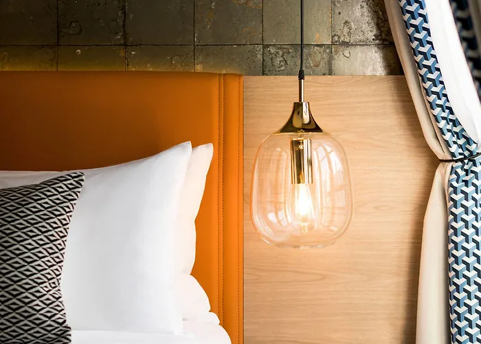 Renaissance Vendome 5*