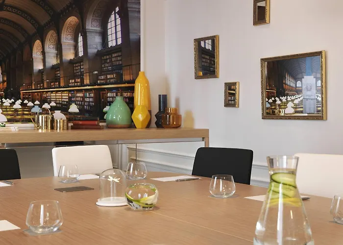 Renaissance Vendome Hotel 5*